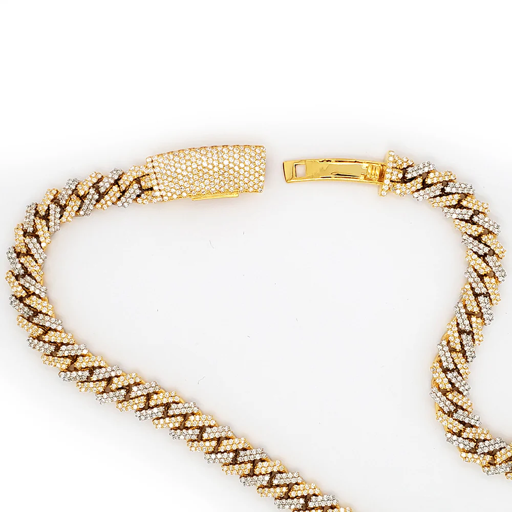 14k Two Tone Yellow/White Gold 14.1CT Iced Out Diamond Cuban Link 18" Necklace. - Image 4