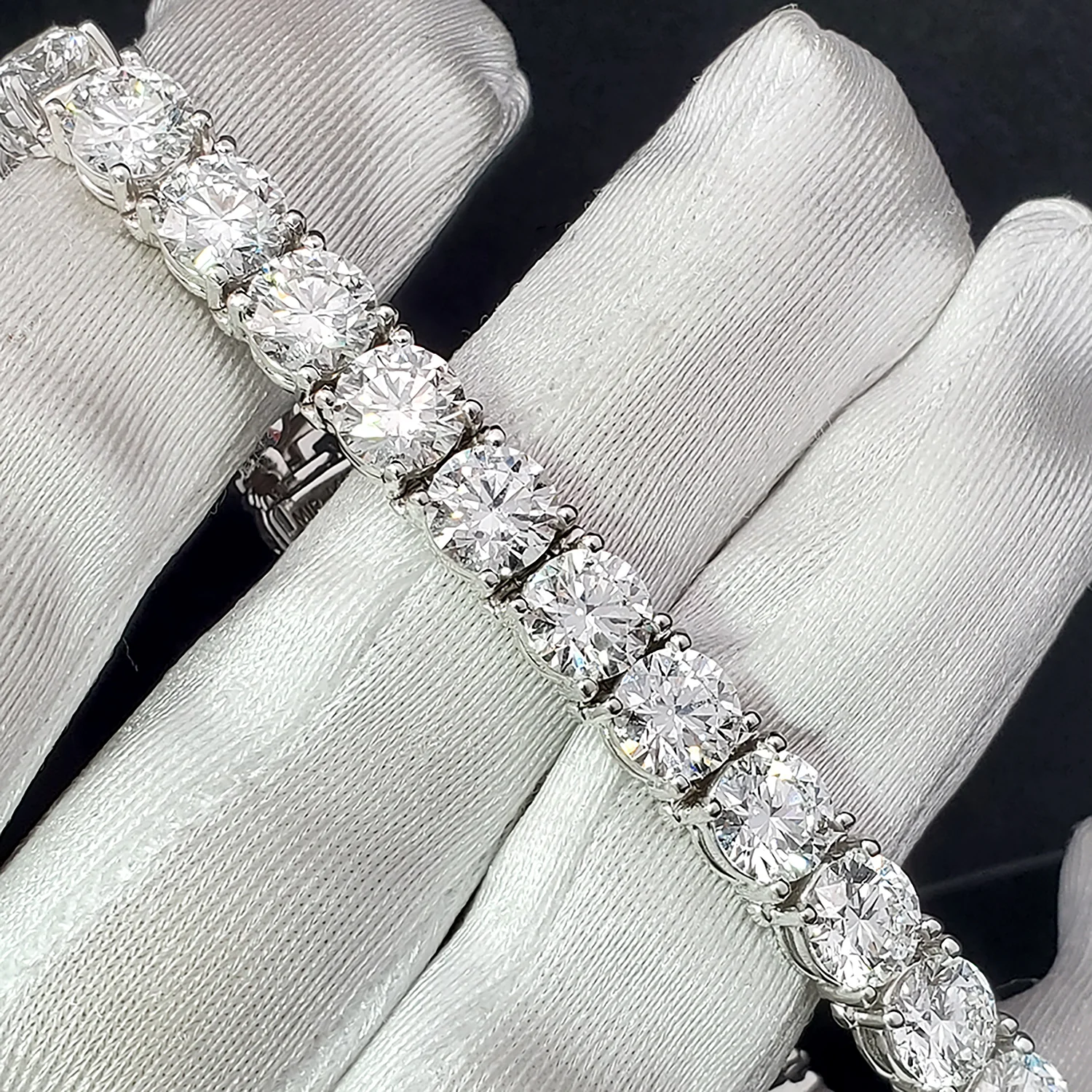14k white gold 28ct lab grown VS diamonds Tennis Bracelet 7.5 - Image 3