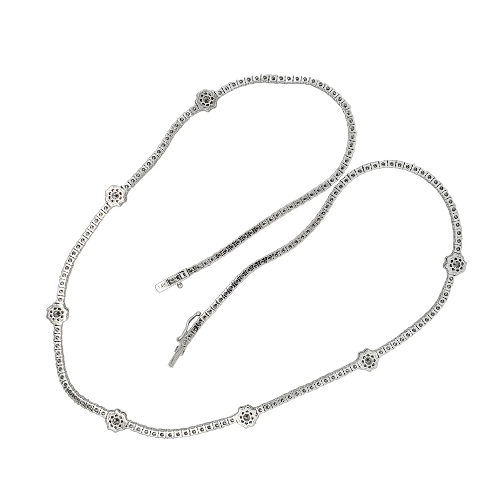 14k White Gold 6.24ct VS Diamond Necklace. - Image 2