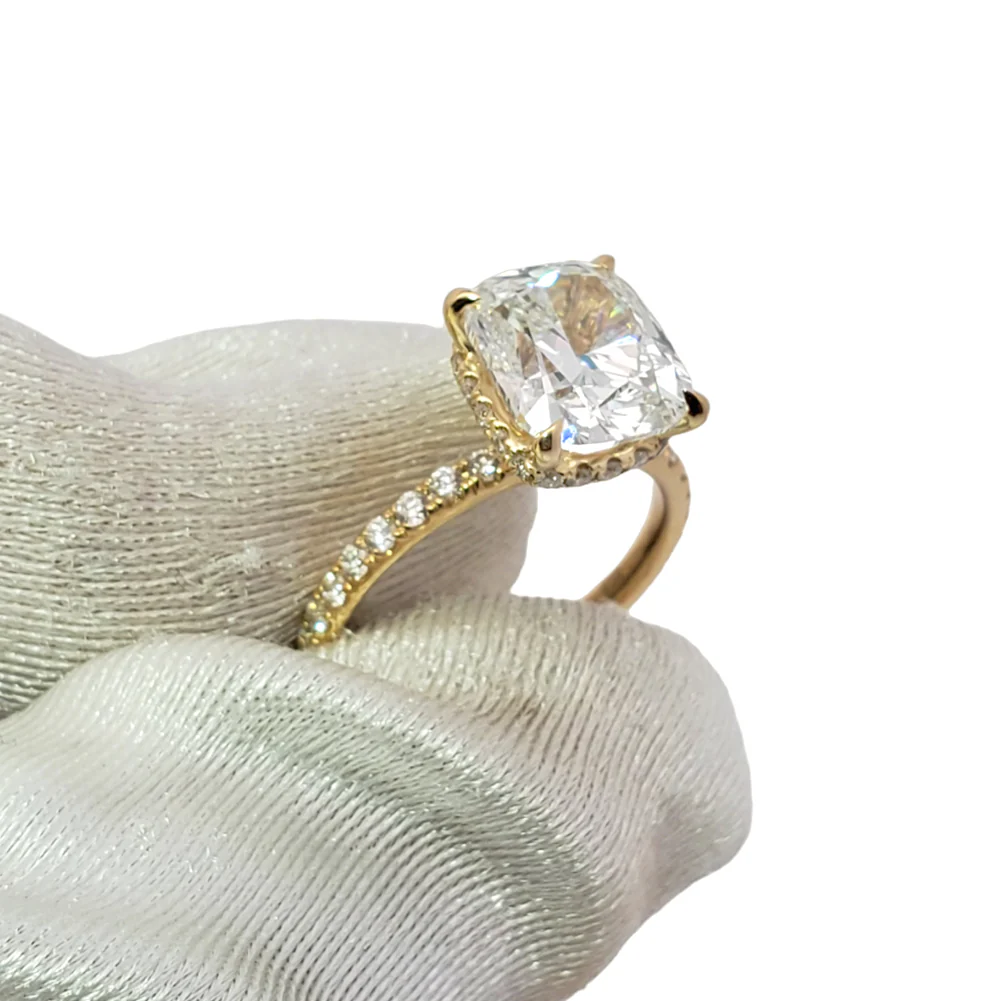 18K Yellow Gold 3.71ct Diamond Size 5.5 Ring - Image 2