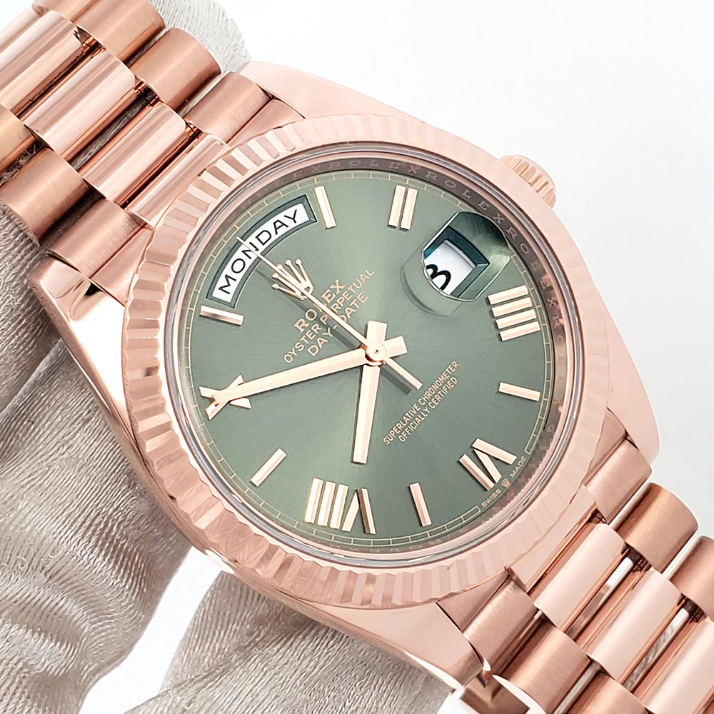 2023 Rolex Day-Date 228235 Rose Gold Fluted Bezel Olive Green Bevelled Roman Dial 40mm Watch Box Papers - Image 2