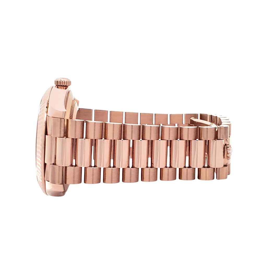 2023 Rolex Day-Date 228235 Rose Gold Fluted Bezel Olive Green Bevelled Roman Dial 40mm Watch Box Papers - Image 5
