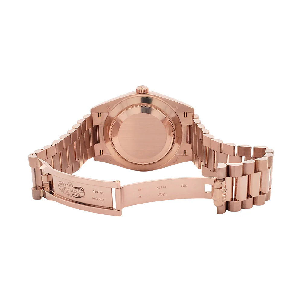 2023 Rolex Day-Date 228235 Rose Gold Fluted Bezel Olive Green Bevelled Roman Dial 40mm Watch Box Papers - Image 7