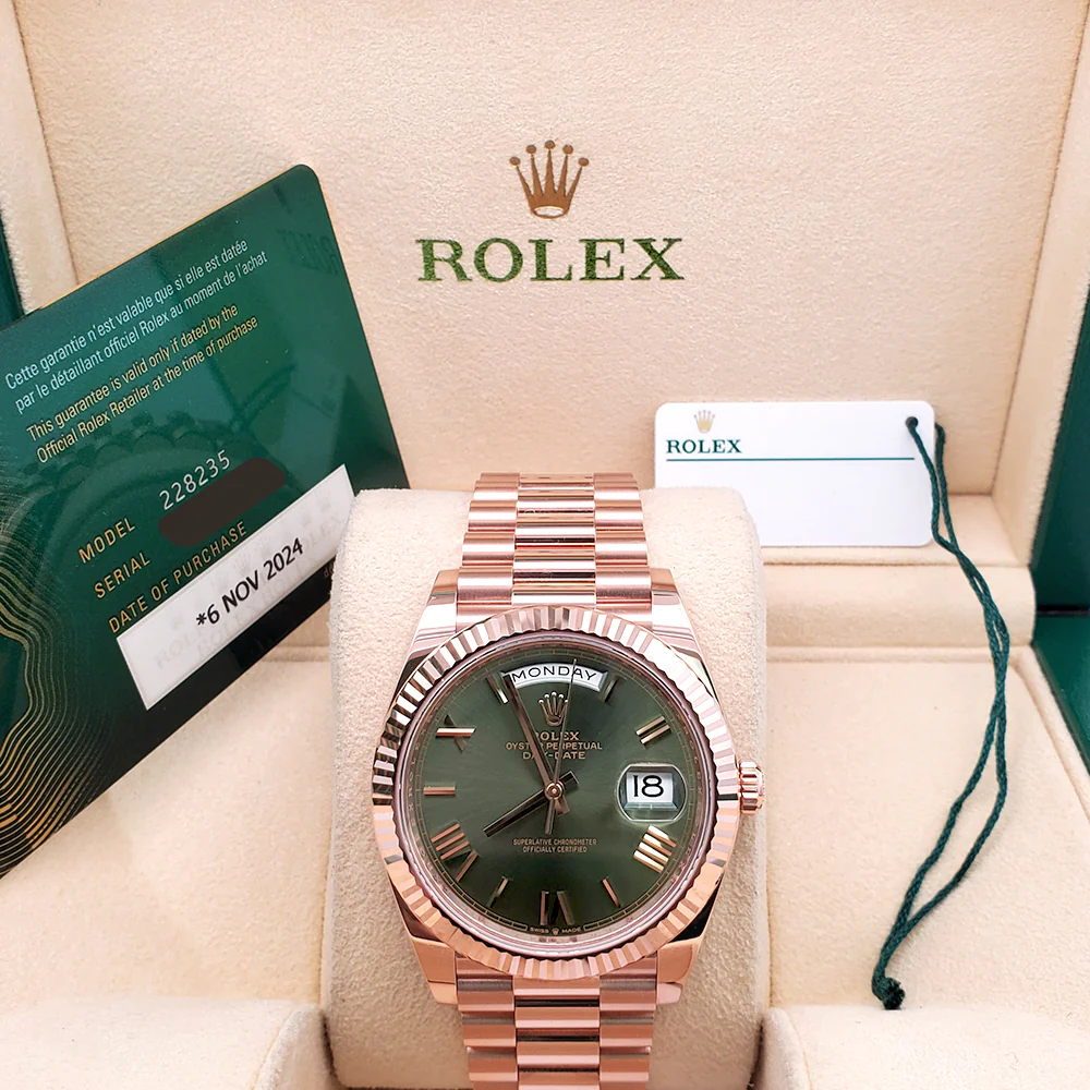 2024 Rolex Day-Date 228235 Rose Gold Fluted Bezel Olive Green Bevelled Roman Dial 40mm Watch Box/Papers/Tag - Image 3