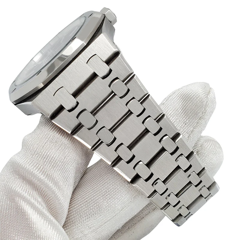 Audemars Piguet Royal Oak 41mm Black Dial Stainless Steel Watch 15400ST.OO.1220ST.01 Box Papers - Image 3
