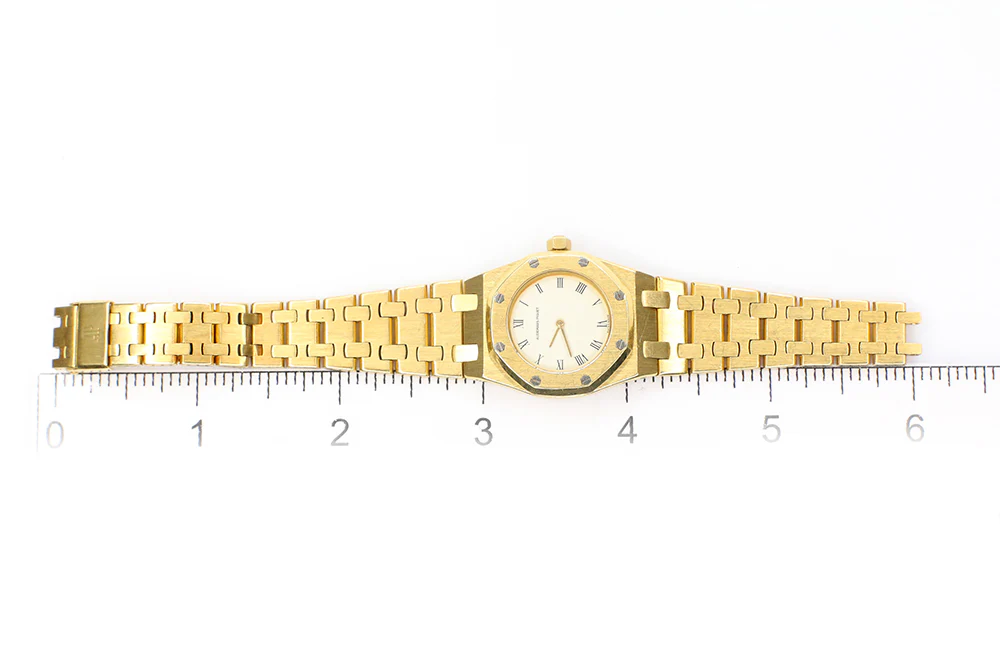 Audemars Piguet Royal Oak 18K Yellow Gold 26mm Lady Watch with Cream Roman Dial - Image 7
