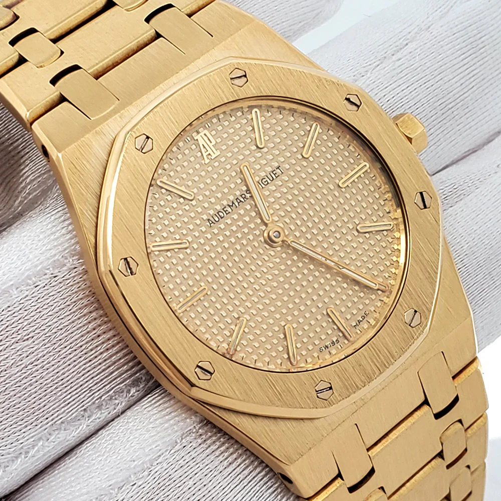 Audemars Piguet Royal Oak 33mm Champagne Tapisserie Yellow Gold Quartz Watch - Image 2