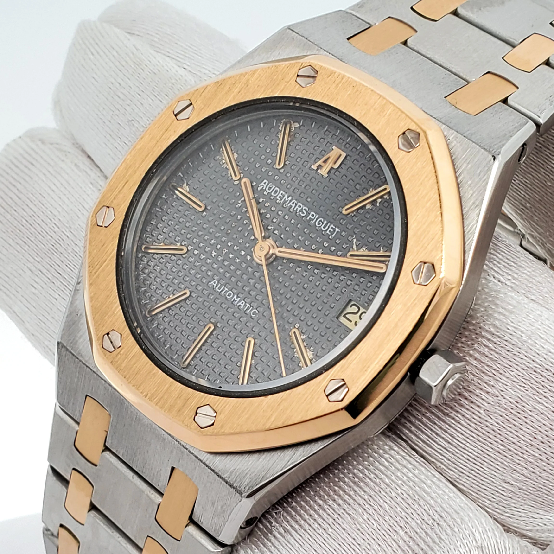 Audemars Piguet Royal Oak 35mm Grey Tapisserie 2-tone Yellow Gold/Steel Automatic Watch SA14486 - Image 3