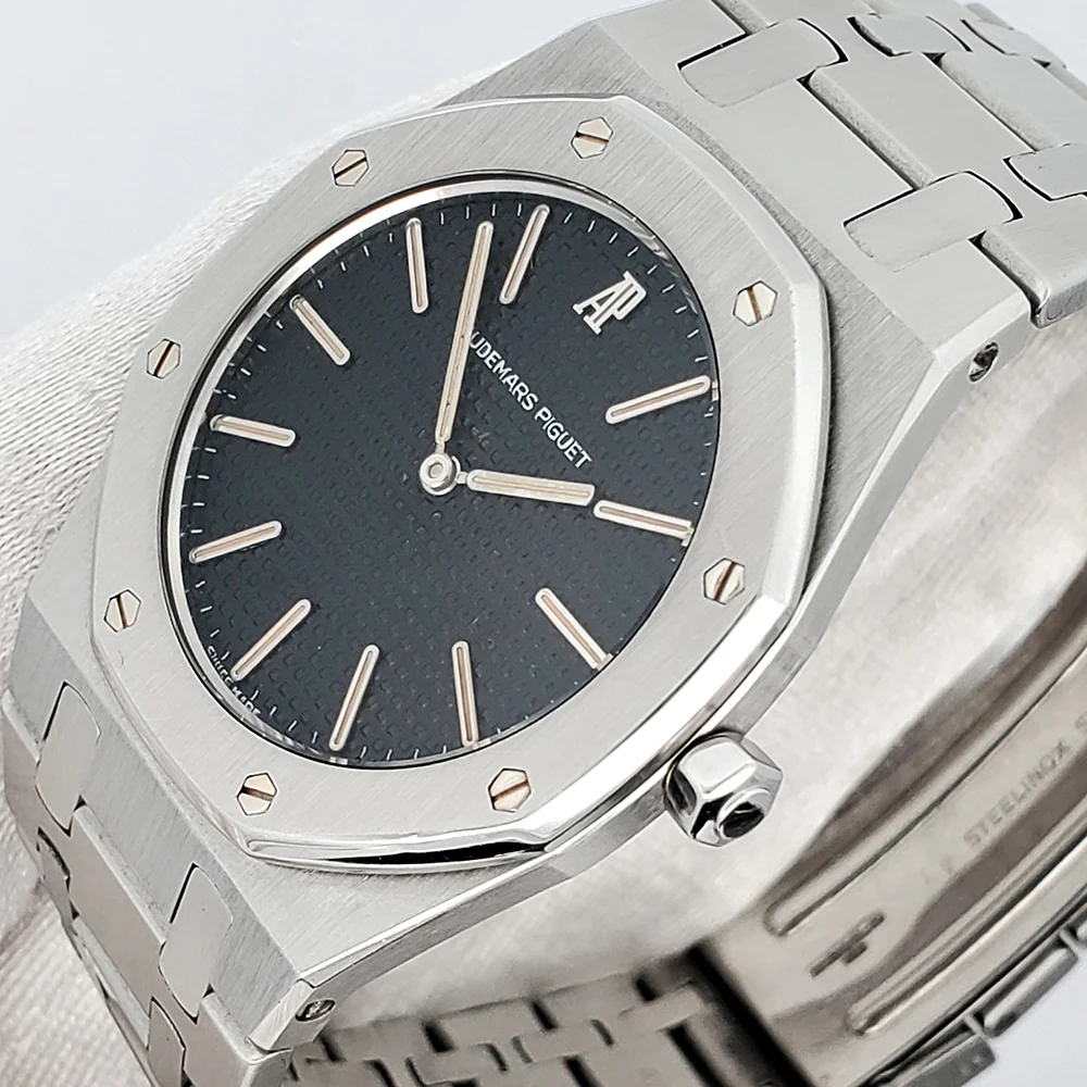 Audemars Piguet Royal Oak Ultra Thin 33mm Black Dial Steel 56143 Watch - Image 2
