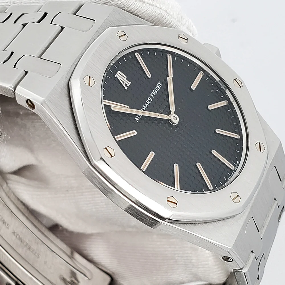 Audemars Piguet Royal Oak Ultra Thin 33mm Black Dial Steel 56143 Watch - Image 3
