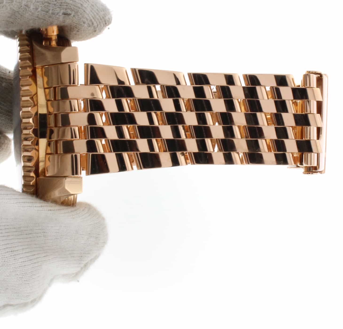 Breitling Navitimer World 18K Rose Gold Special Edition Watch R24322 - Image 6