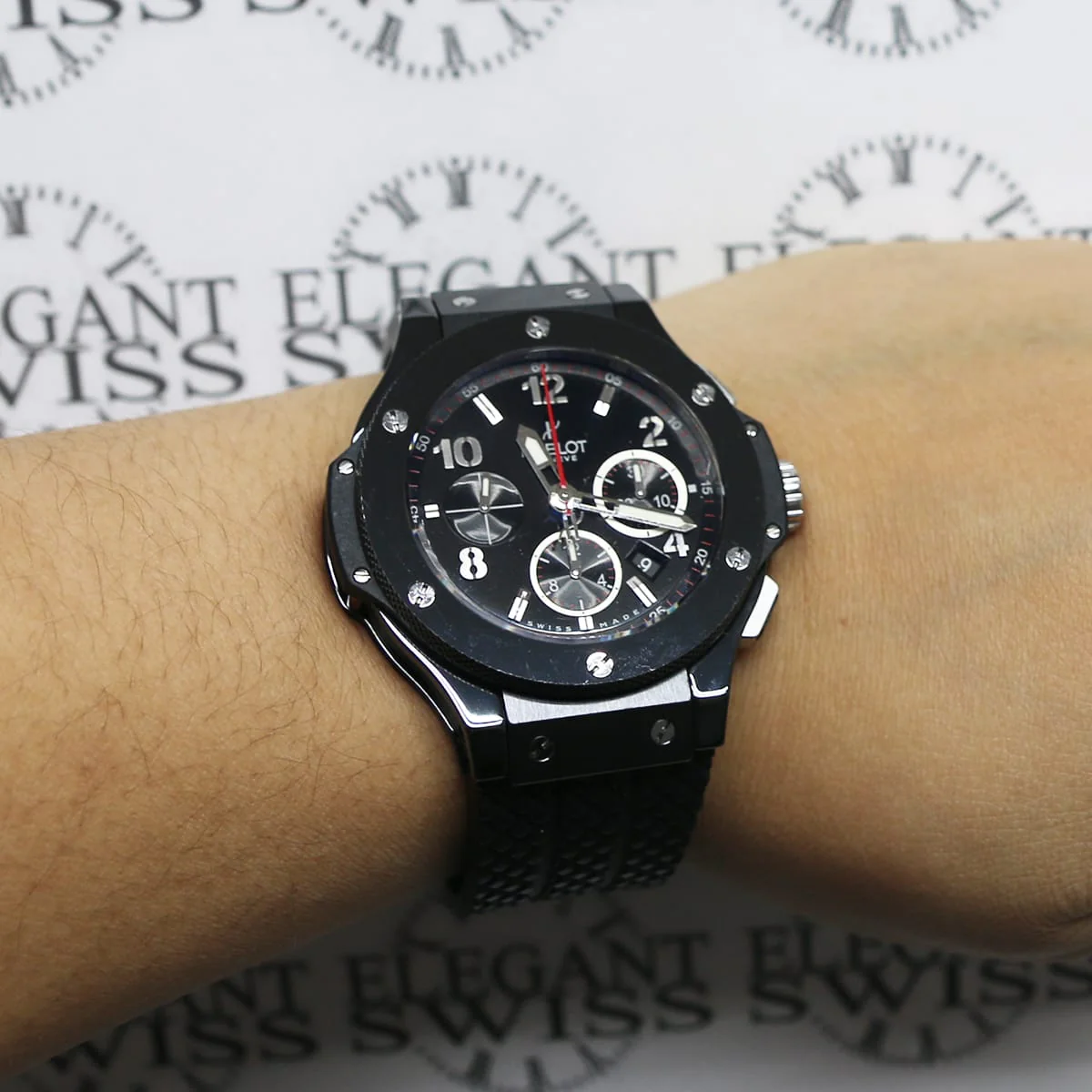 Hublot Big Bang Black Magic Carbonfiber Chronograph Ceramic Automatic Mens Watch 301.CI.1770.RX - Image 4