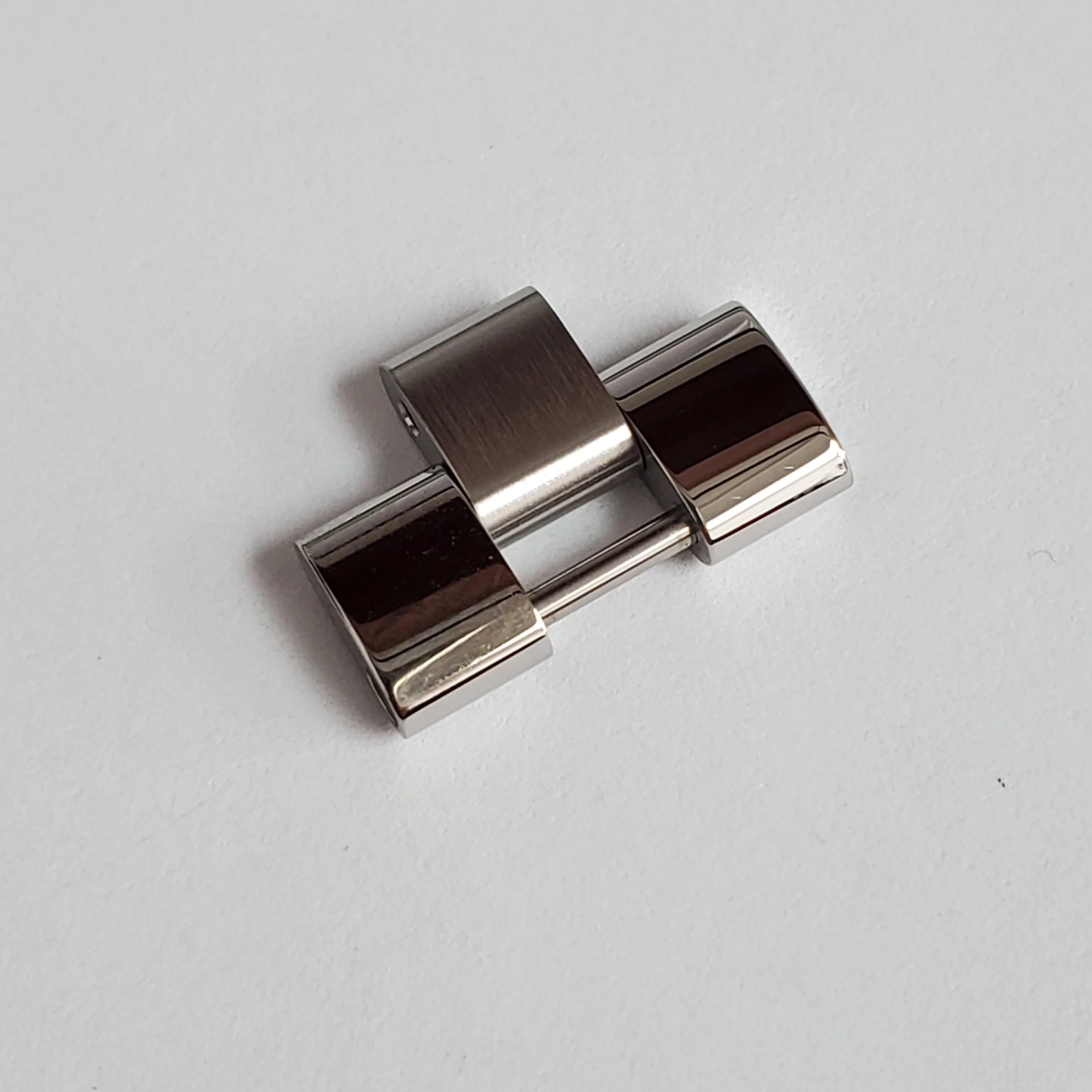 OEM Cartier Roadster Stainless Steel Genuine 15mm Link - Image 2