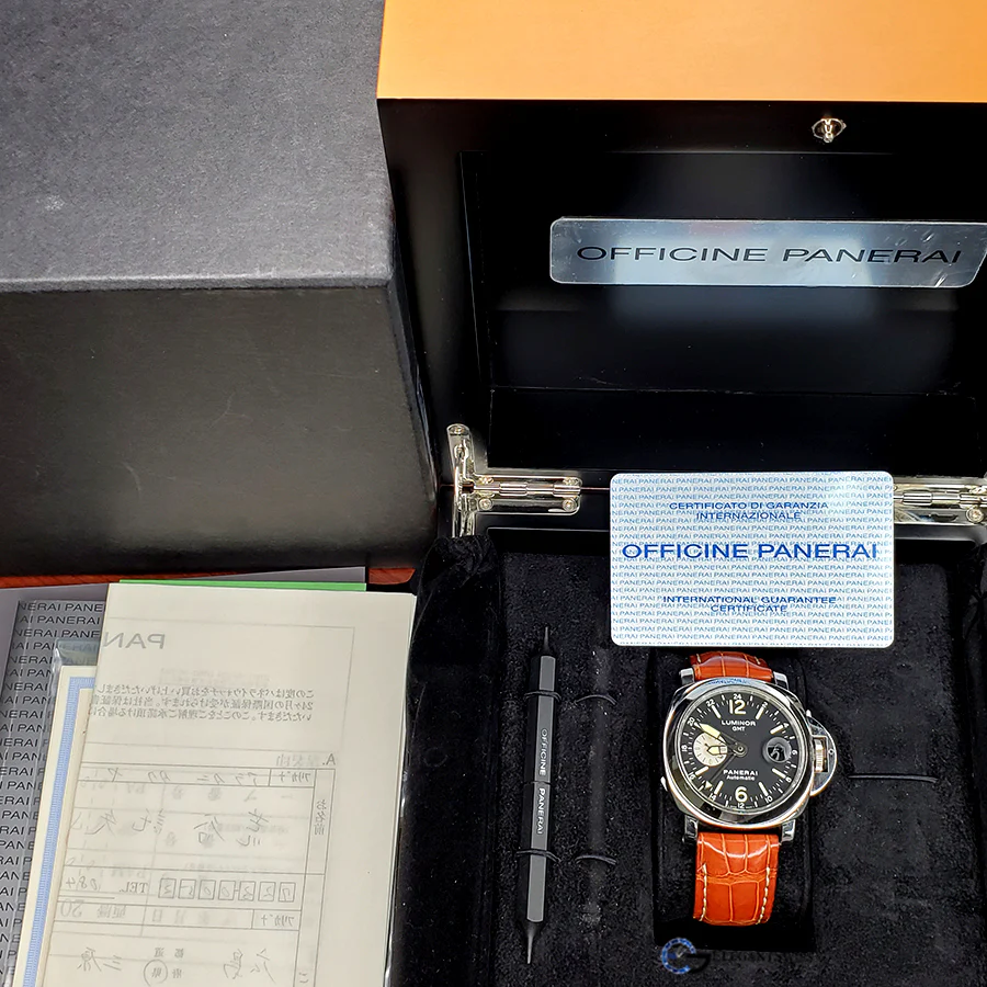 Panerai Luminor GMT 44mm Stainless Steel Mens Watch PAM 00088 Box Papers - Image 7