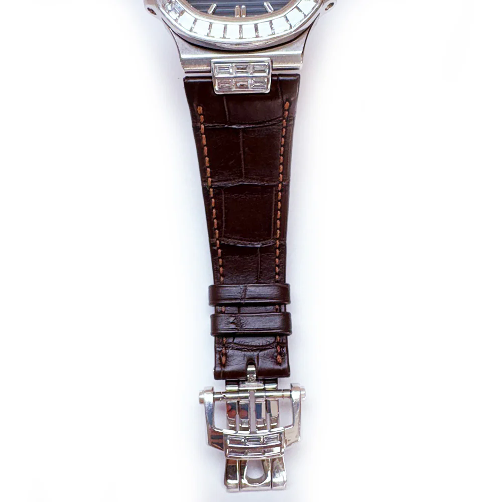 Patek Philippe Nautilus Blue Diamond Dial 5724G-001 - Image 6