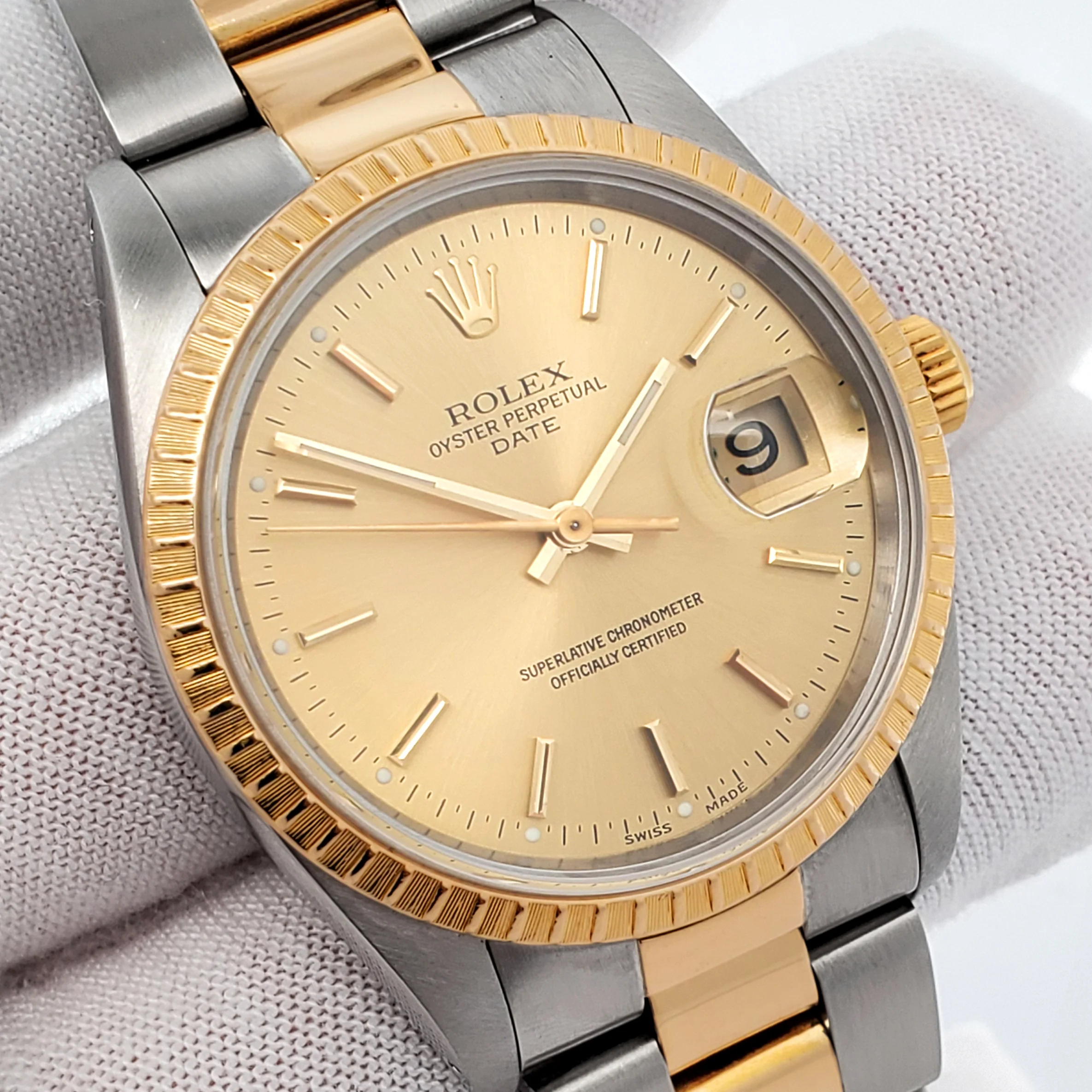 Rolex Date 34mm 2-Tone Yellow Gold/ Stainless Steel Champagne Dial Oyster 15223 Watch - Image 2