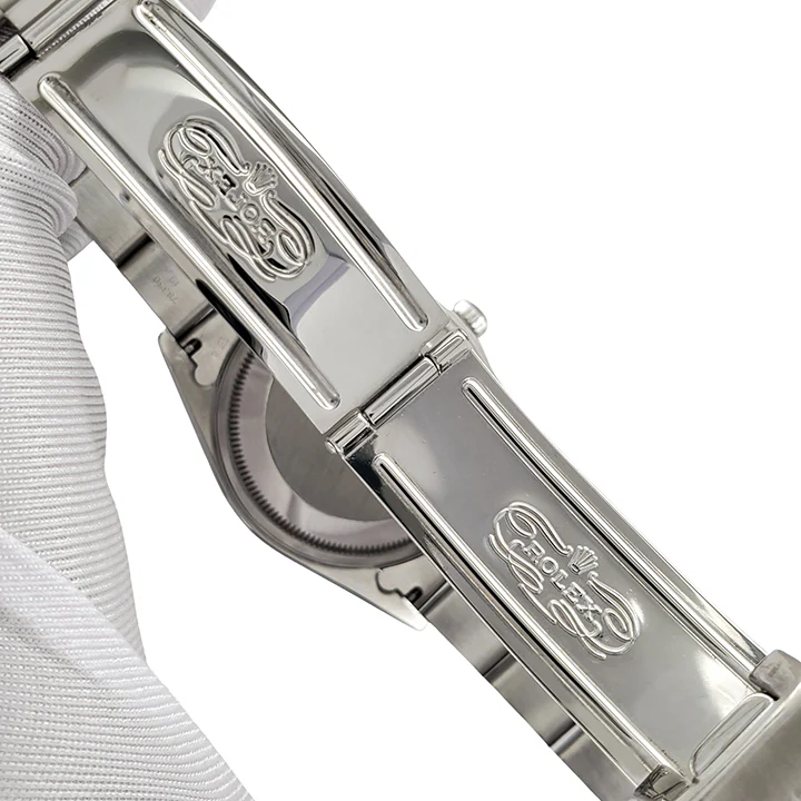 Rolex Date 34mm White Dial Engine Turned Bezel Oyster Bracelet Steel Watch 15210 - Image 5