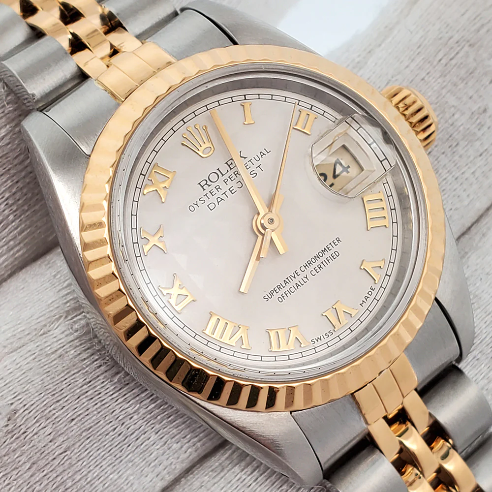 Rolex Datejust 26mm Silver Pyramid 2-Tone Yellow Gold/Steel Jubilee Watch 69173 - Image 3