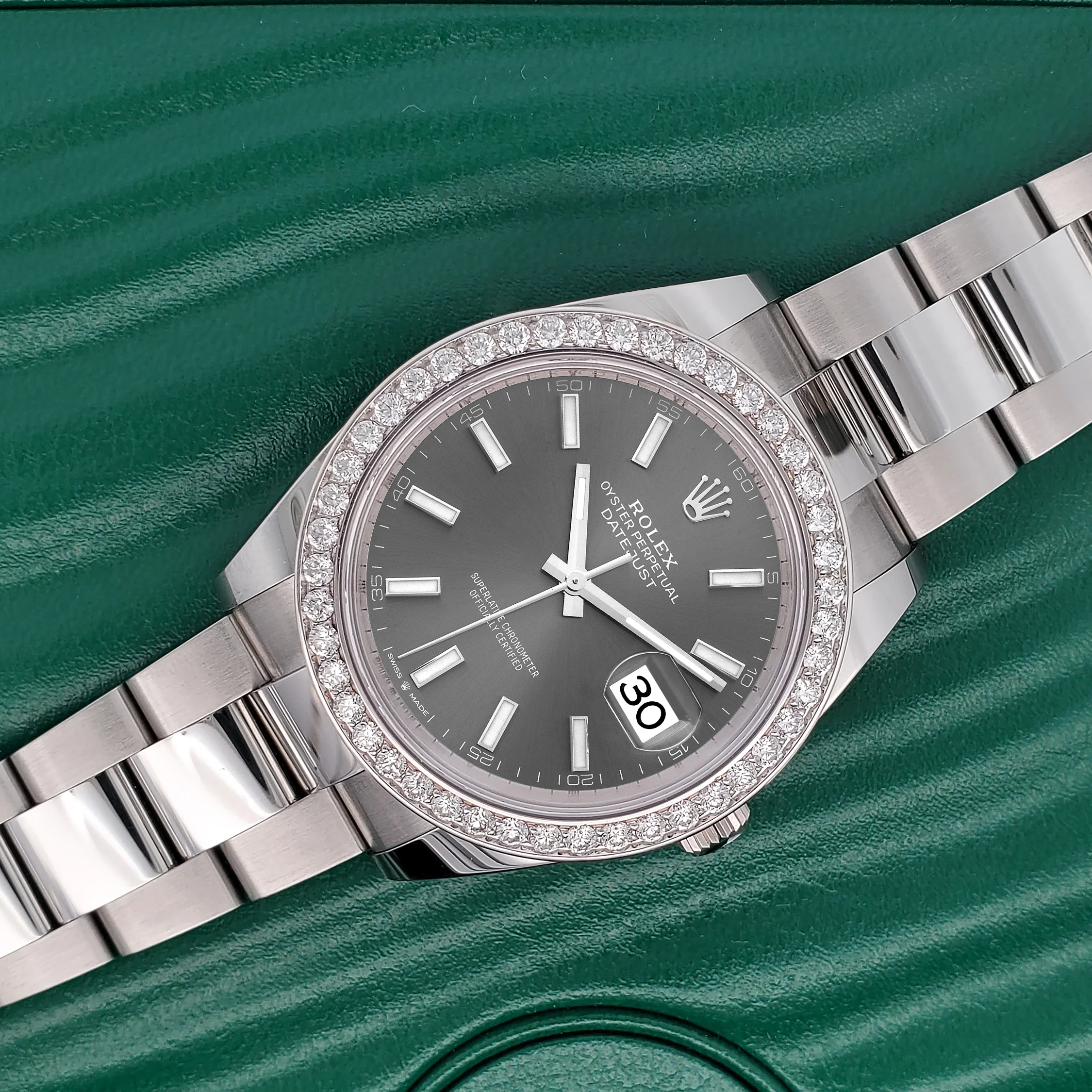 Rolex Datejust 41 126300 Grey Index 2.4CT Diamond Bezel Steel Oyster Watch Box Papers - Image 2