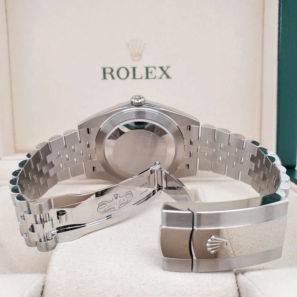 Rolex Datejust 41 126300 White Roman Dial Smooth Bezel Jubilee Watch 2022 Box Papers - Image 6