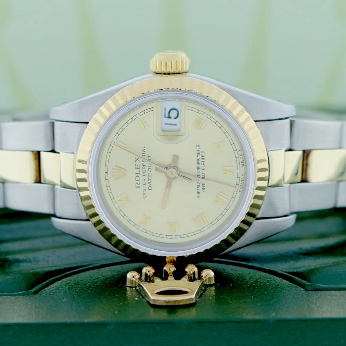 Rolex Datejust Ladies 2-Tone Gold/Steel Original Champagne Roman Dial 26MM Automatic Watch 69173 - Image 2