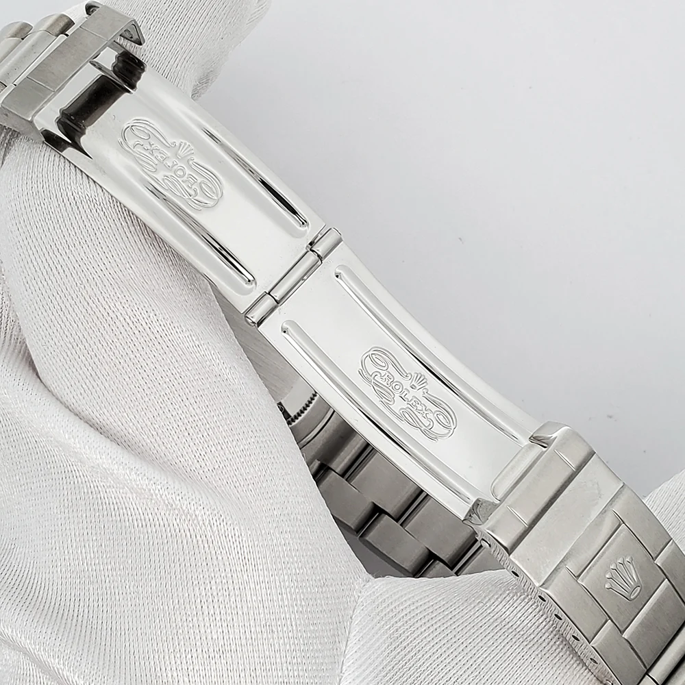 Rolex Explorer II 40mm Polar White Steel Oyster Watch 16570 Box Papers - Image 7