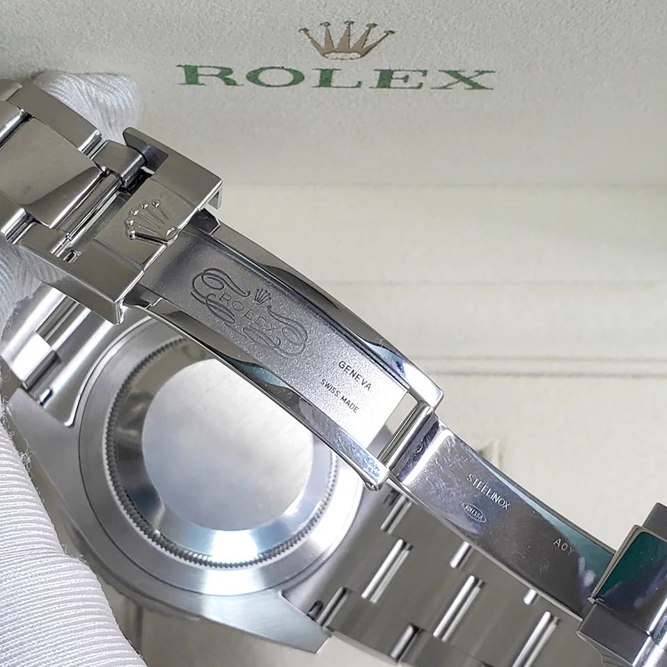 Rolex GMT-Master II 40mm Black Ceramic Bezel Stainless Steel Watch 116710LN Box Papers - Image 7