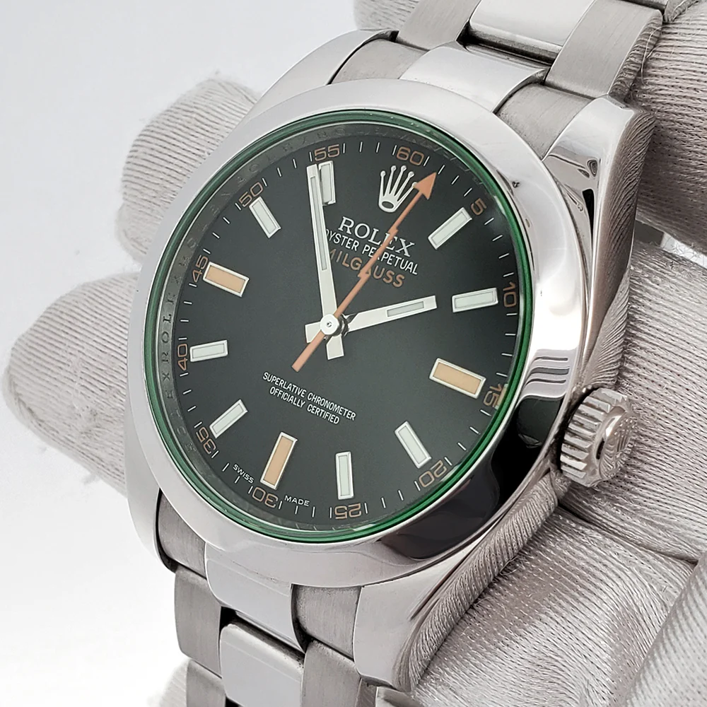 Rolex Milgauss 40mm Black Dial 116400GV Green Crystal Steel Watch Box Papers