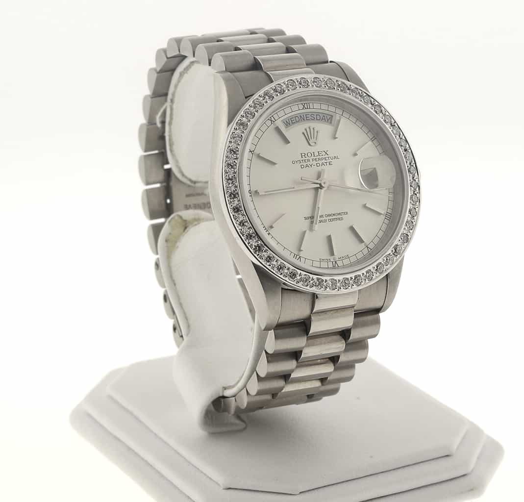 Rolex President Day-Date 18K White Gold 36mm Automatic Mens Watch w/Diamond Bezel 118239 - Image 7