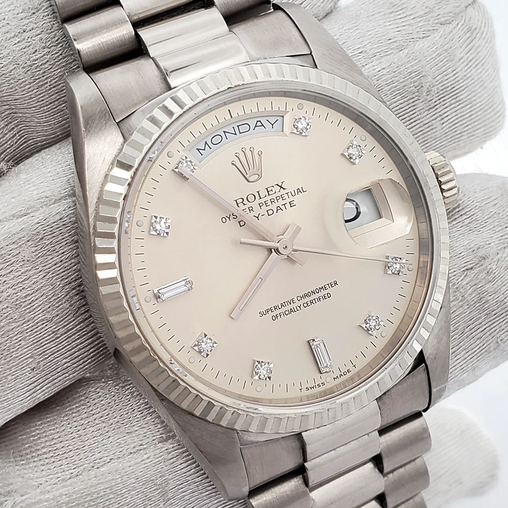 Rolex President Day-Date 36mm 18239 Factory Diamond Dial Double-Quick White Gold Watch - Image 2