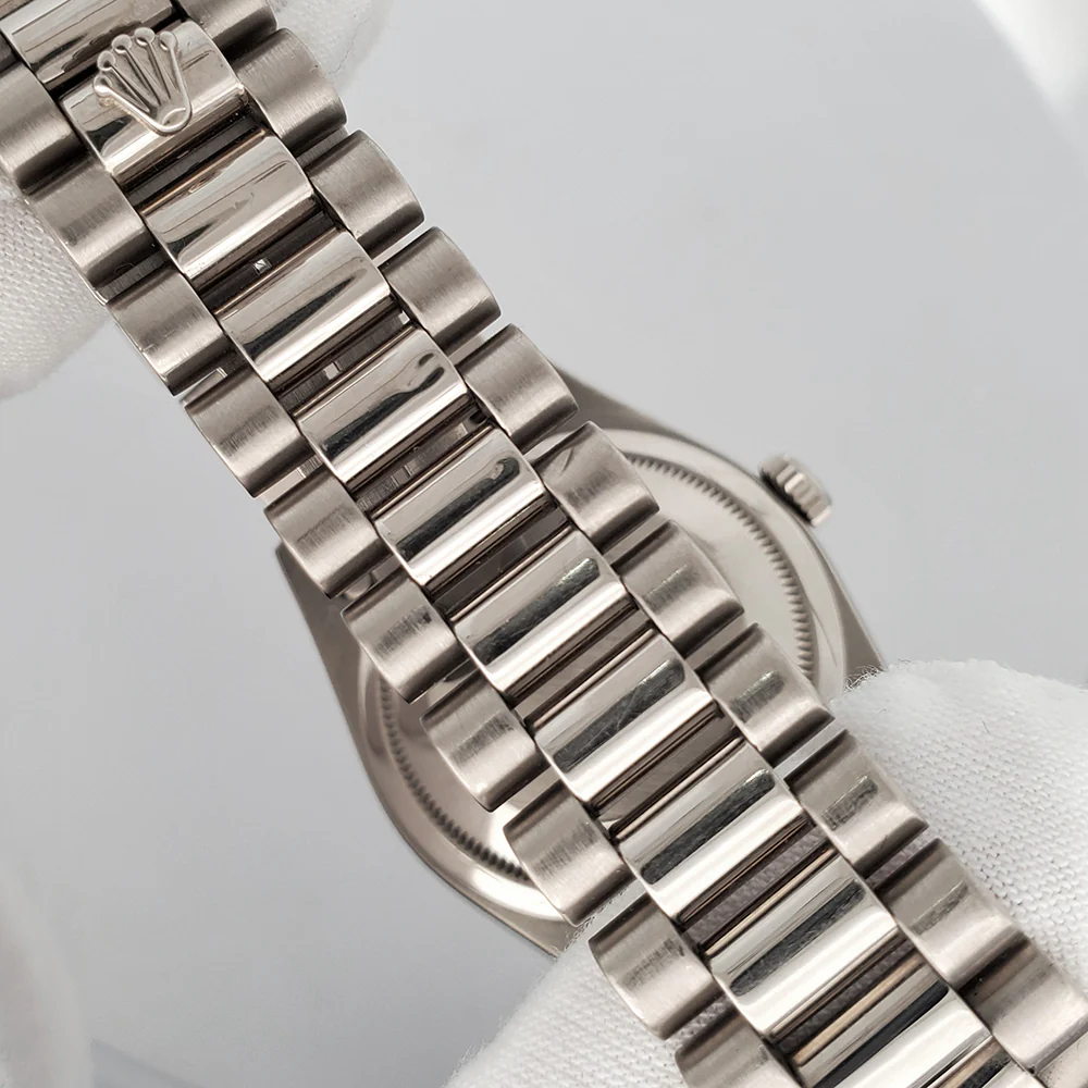 Rolex President Day-Date 36mm Silver Dial White Gold Watch 18239 - Image 6