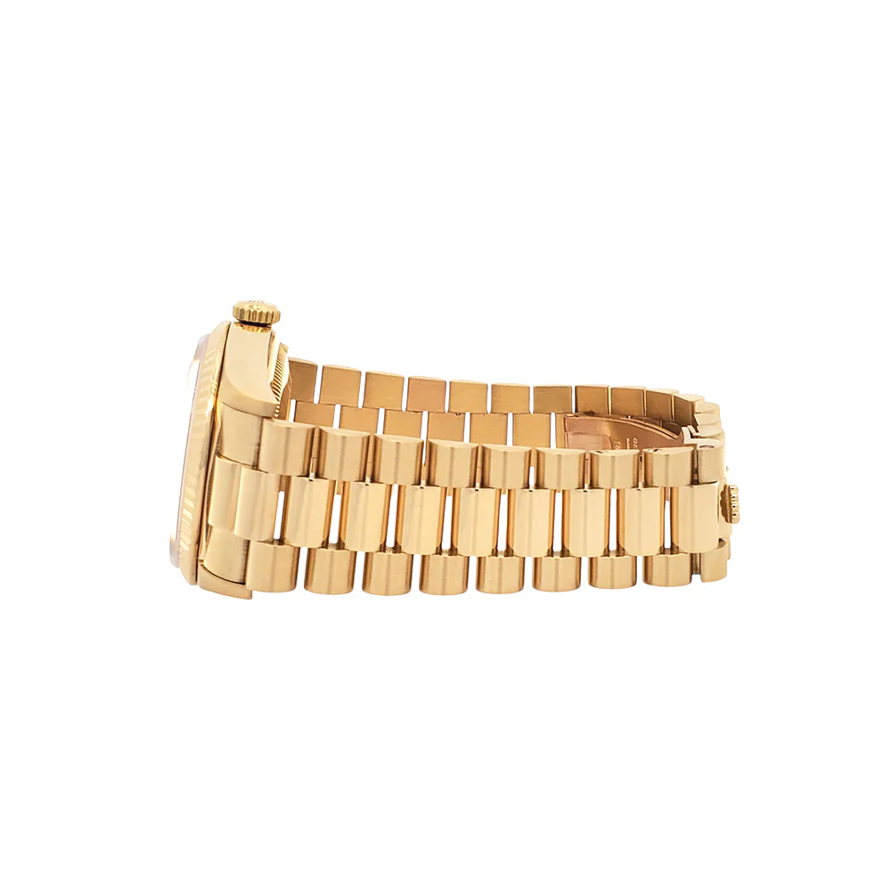 Rolex President Day-Date Factory Diamond Dial Double-Quick Yellow Gold 36mm Watch 18238 Box Papers - Image 5