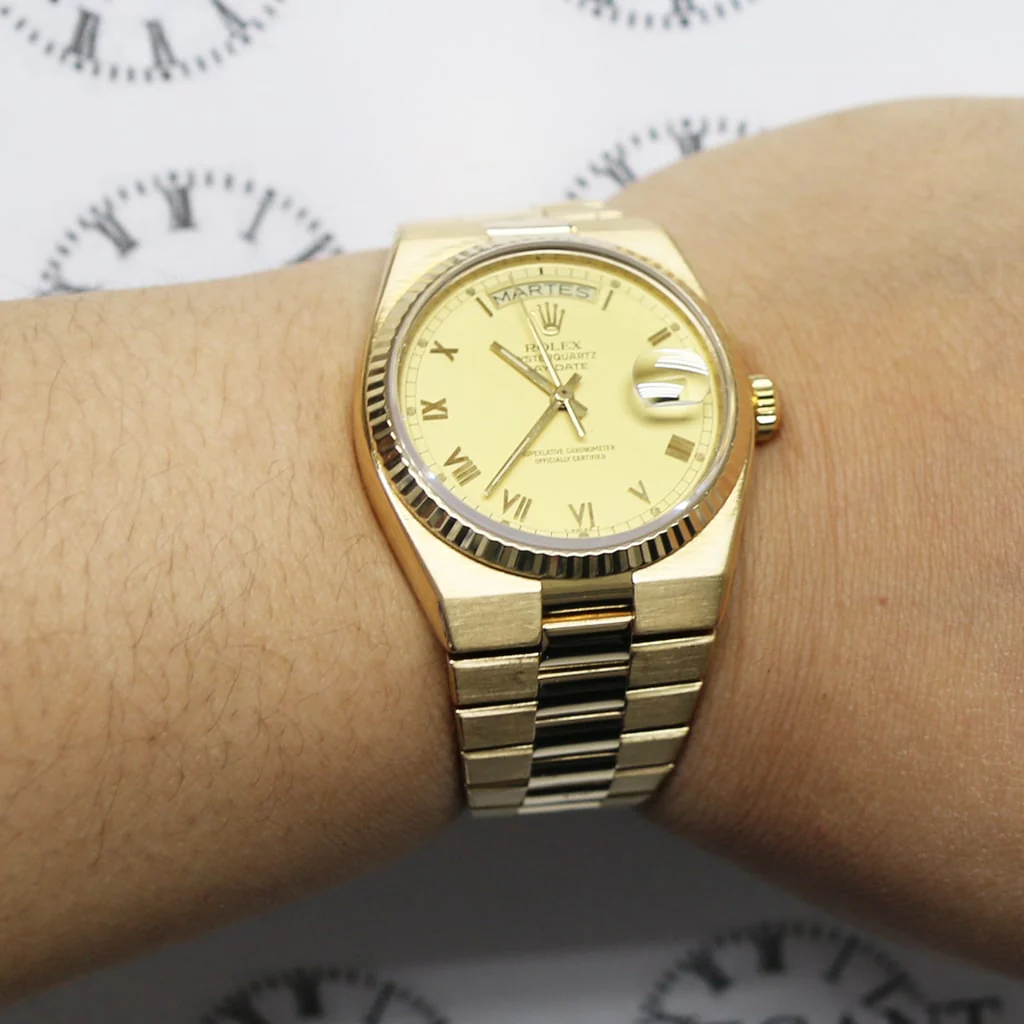 Rolex President Day-Date Oysterquartz 18K Yellow Gold Factory Champagne Roman Dial 36MM Mens Watch 19018 - Image 5