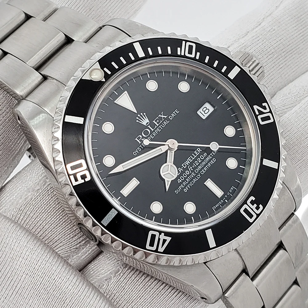 Rolex Sea-Dweller 4000 40mm Oyster Steel Watch 16600 - Image 3
