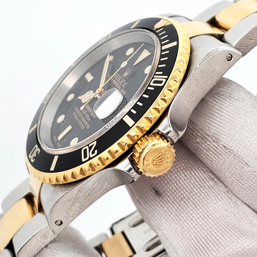 Rolex Submariner Date 16613 Yellow Gold/Steel Black Dial 40mm Watch Box/Papers/Tag - Image 3