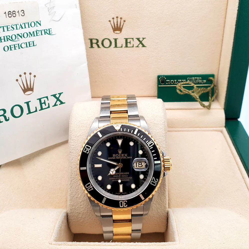 Rolex Submariner Date 16613 Yellow Gold/Steel Black Dial 40mm Watch Box/Papers/Tag - Image 4