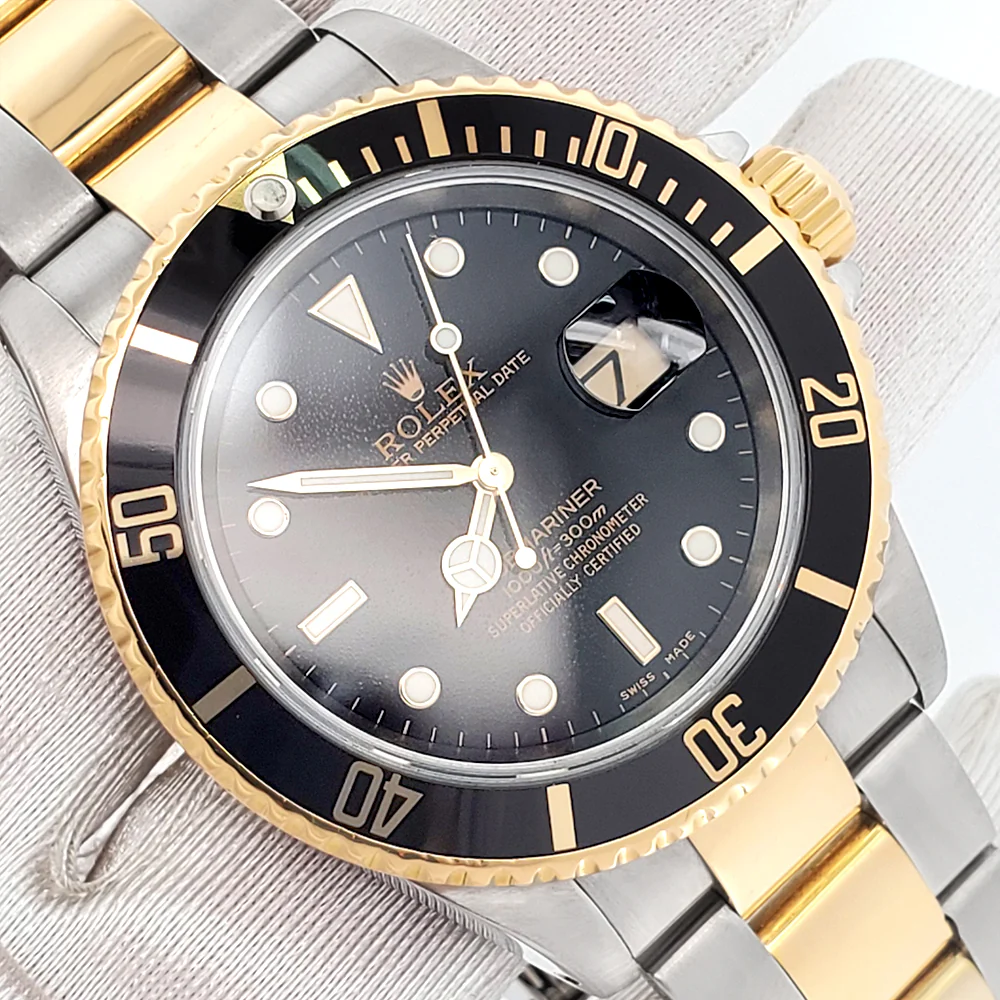 Rolex Submariner Date 40mm Black 16613 2-tone Yellow Gold/Steel Oyster Watch - Image 2