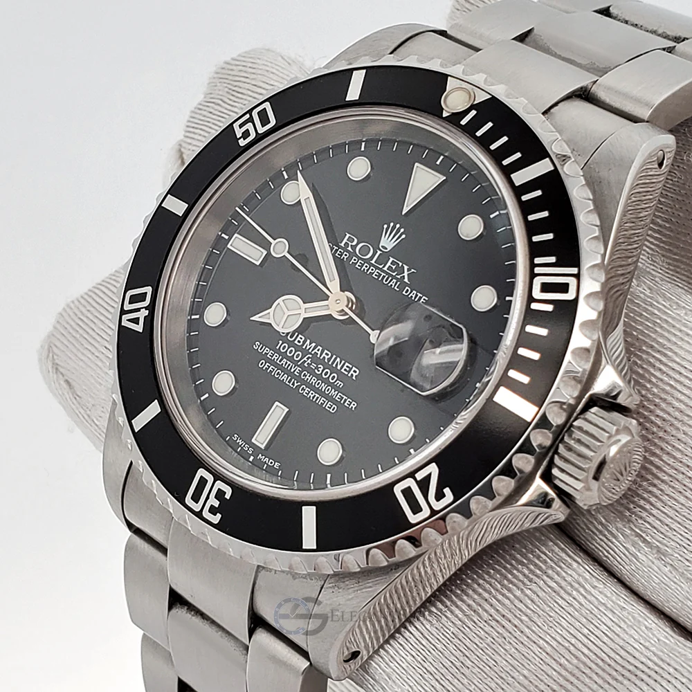 Rolex Submariner Date 40mm Black Dial Stainless Steel Watch 16610 Box Papers