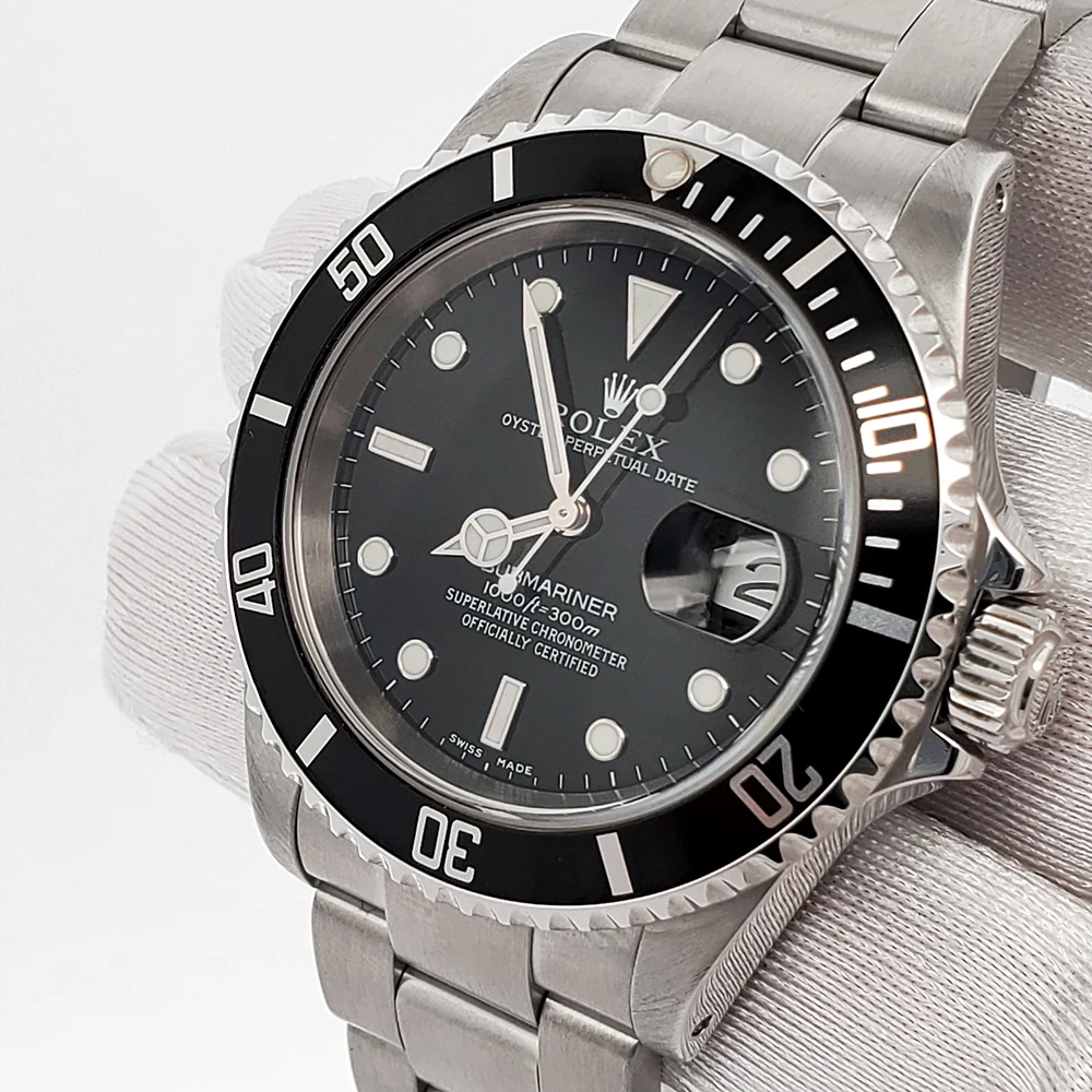 Rolex Submariner Date 40mm Black Dial Steel Watch 16610 Box Papers