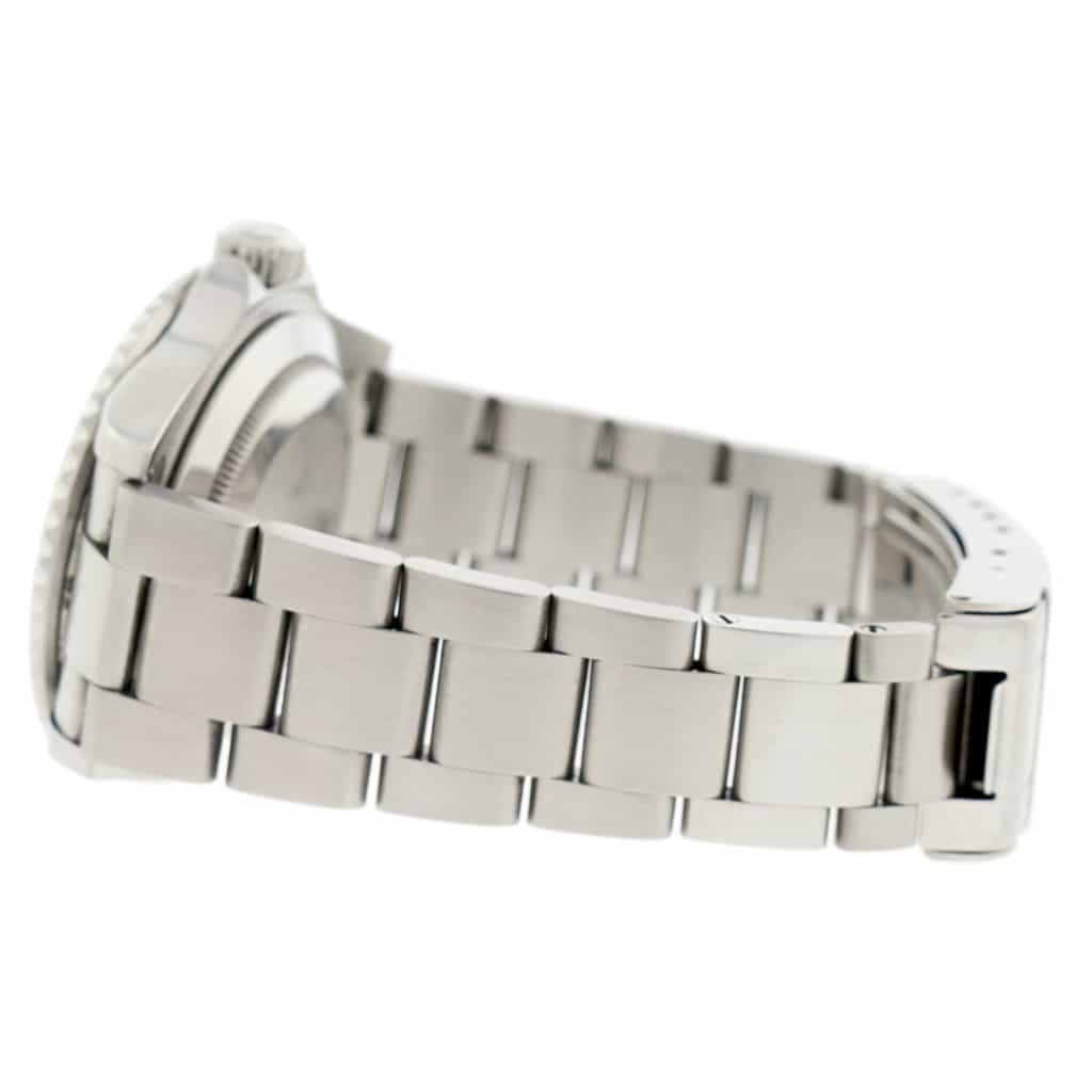 Rolex Submariner Date 40MM Green Bezel Automatic Stainless Steel Mens Oyster Watch 16610 - Image 5
