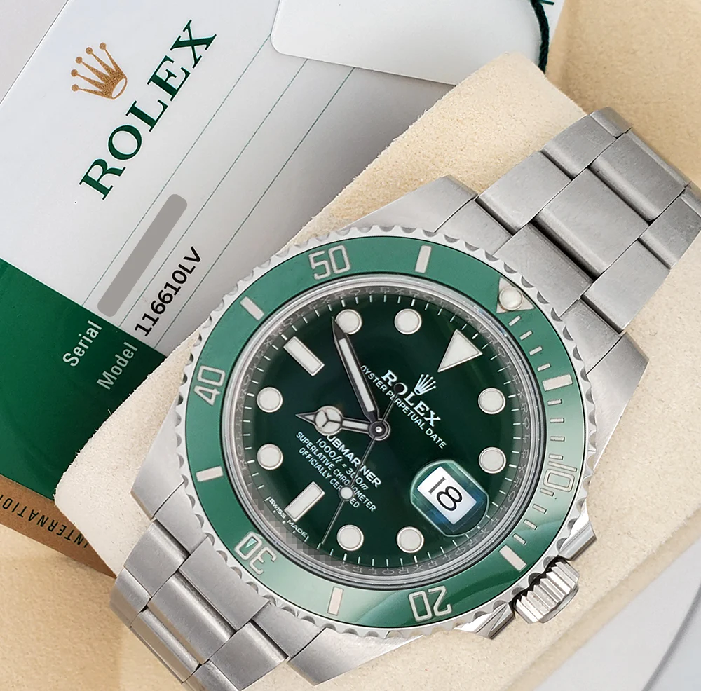 Rolex Submariner "Hulk" Green 40mm Steel Watch 116610LV Box Papers and Papers