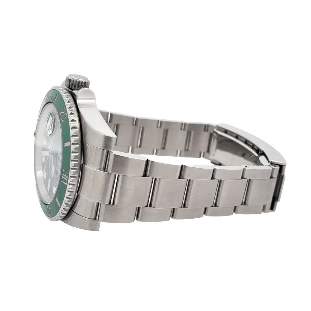 Rolex Submariner "Hulk" Green 40mm Steel Watch 116610LV Box Papers and Papers - Image 4