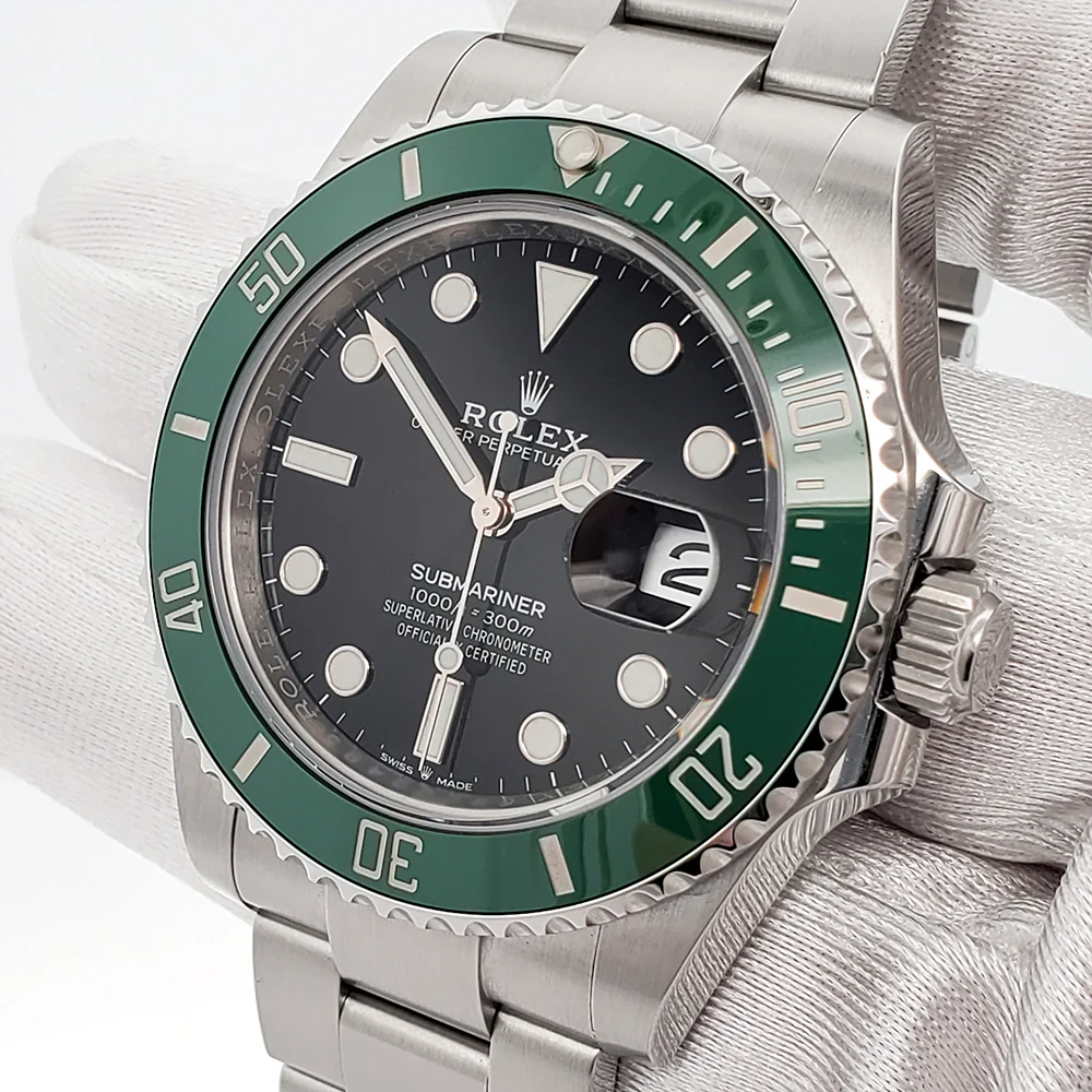 Unworn 2023 Rolex Submariner Date 41mm "Starbucks" 126610LV Green Bezel Watch Box Papers - Image 2