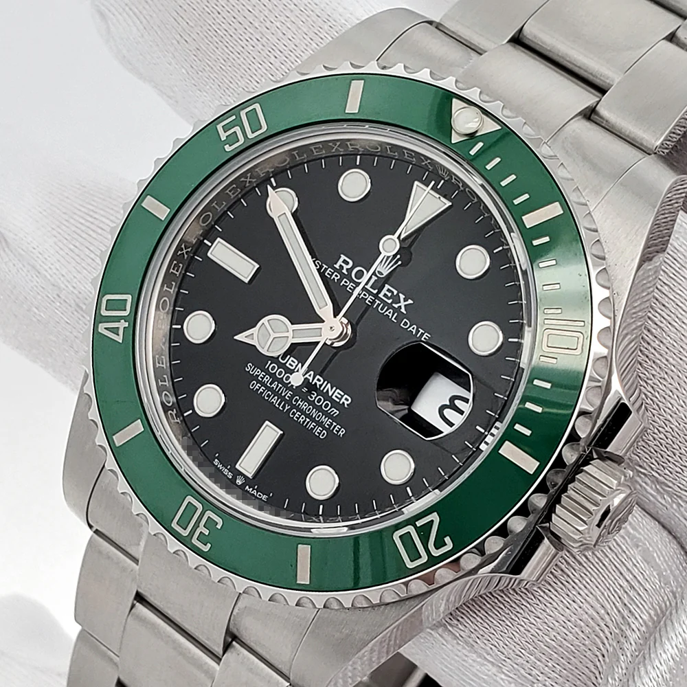 Unworn 2025 Rolex Submariner "Starbucks" Date 41mm 126610LV Green Bezel Watch Box Papers - Image 2