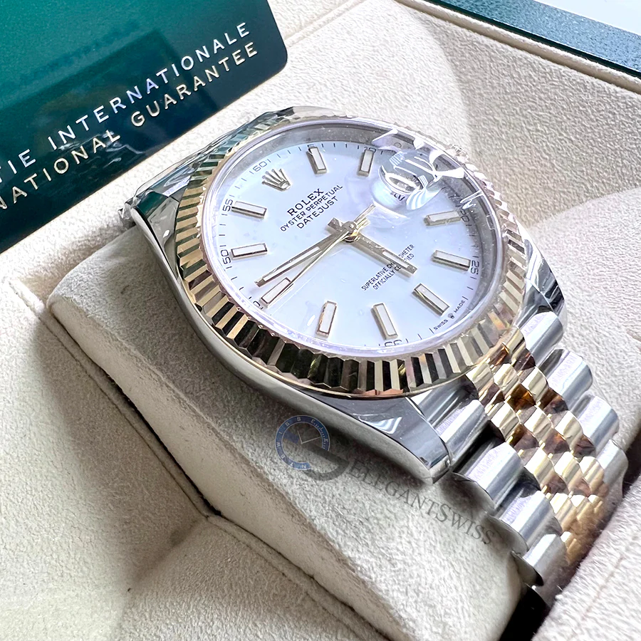 Unworn Rolex Datejust 41 126333 White Stick Dial Steel/Yellow Gold Jubilee Watch 2022 Box Papers - Image 2